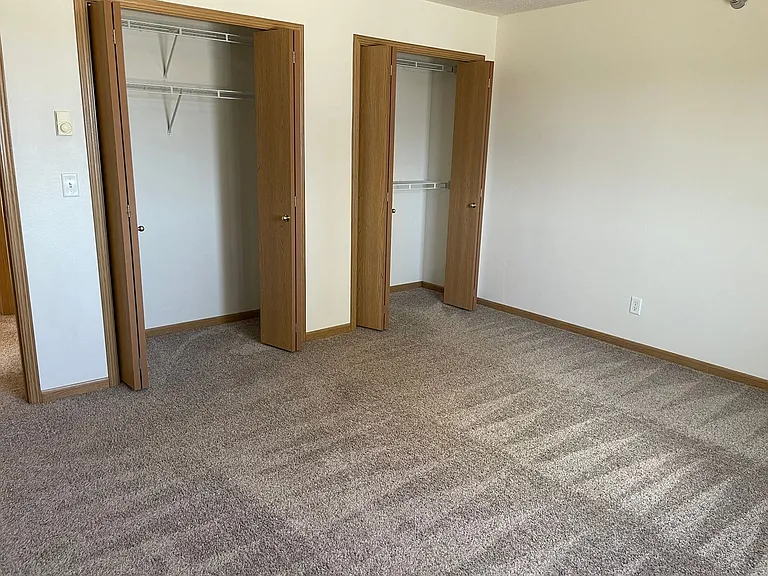 Pointe West IV — Photo 11