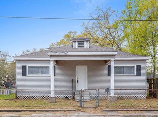 311 S Crocker St, Sulphur, LA 70663