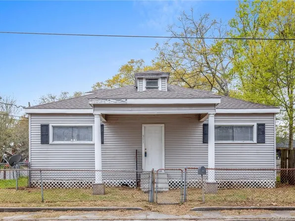 311 S Crocker St, Sulphur, LA 70663