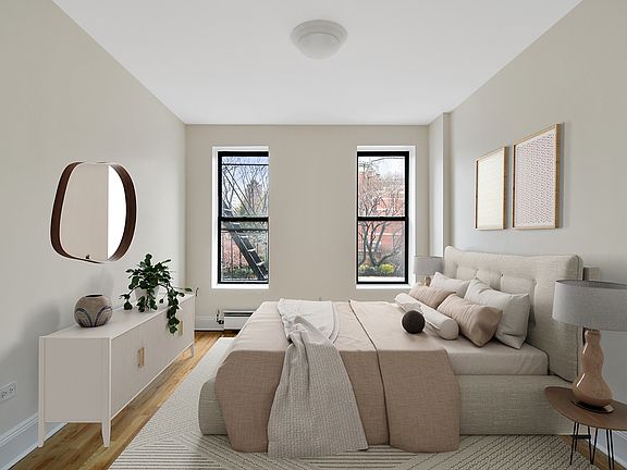 2nd image of 17 Greenwich Ave APT 1