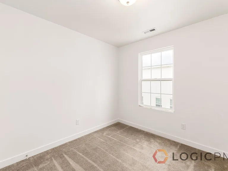 10592 S Redknife Dr — Photo 13