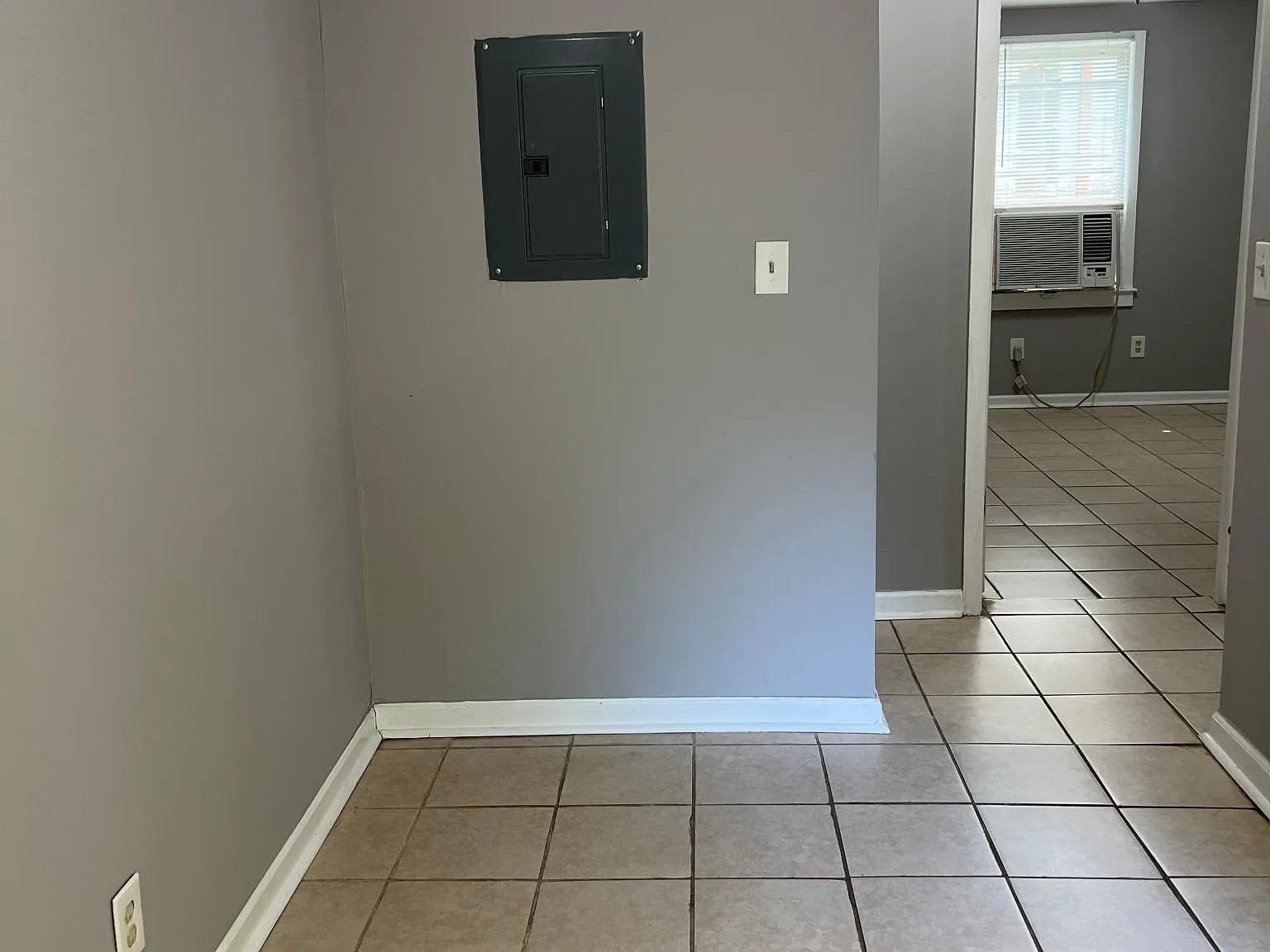 1 bed, $825 — Photo 3