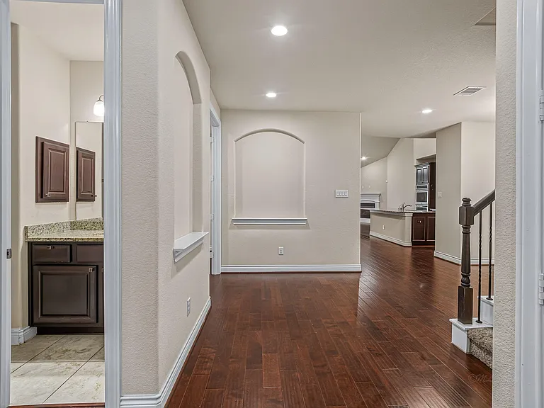24227 Peralta Glen Ln — Photo 4