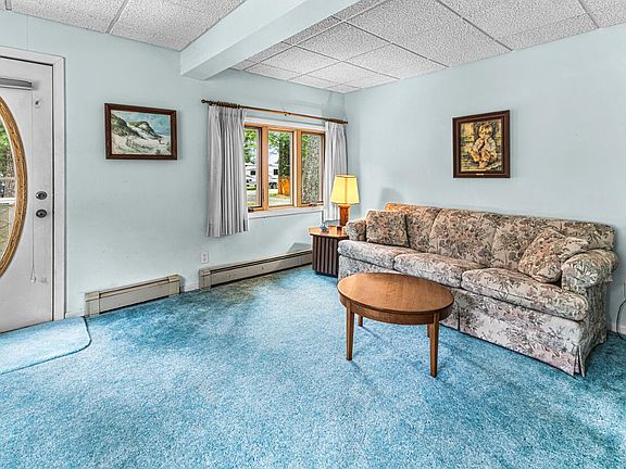 5th image of 115 Jones Ave