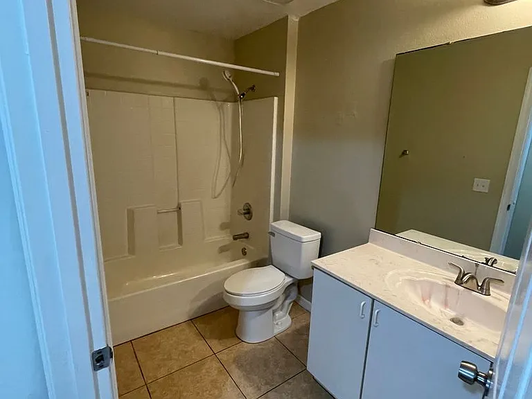 3216 Tealwood Ter — Photo 11