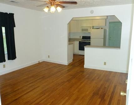 livingrm