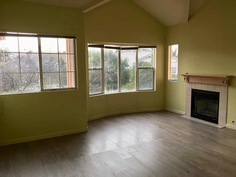 Master bed room