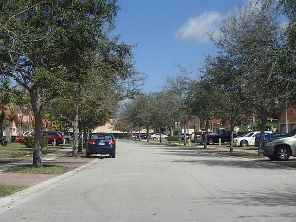 5th image of 6463 Catalina Ln