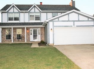 521 Ladysmith Rd, Bartlett, IL 60103