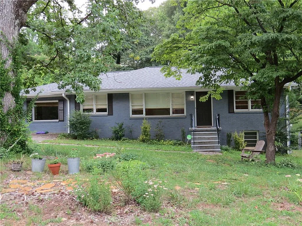 3 bed, 2.5 bath, 1570 sqft, $2,900 — Photo 2