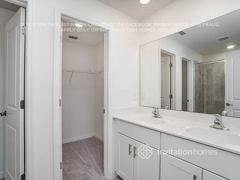 7169 Greenwood Park Cir #54 — Photo 17