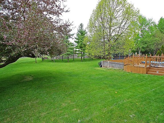 4th image of 13021 Oakmere Dr
