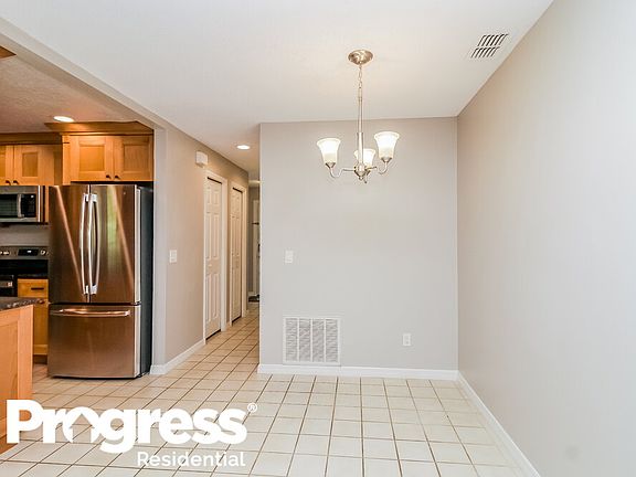 4th image of 3028 Dikewood Ct