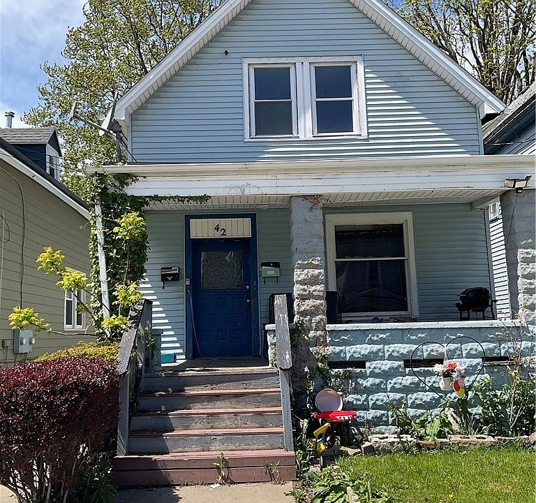 1st image of 42 Princeton Pl