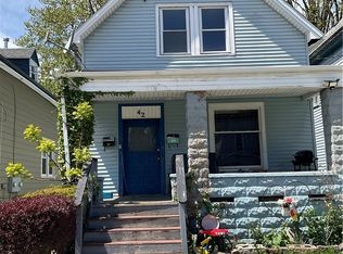 42 Princeton Pl, Buffalo, NY 14210