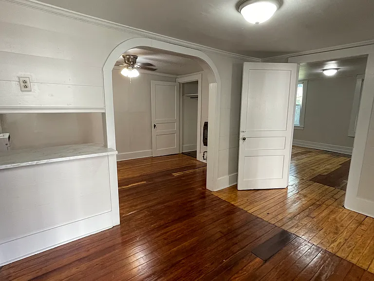 1812 General Pershing St #G — Photo 1