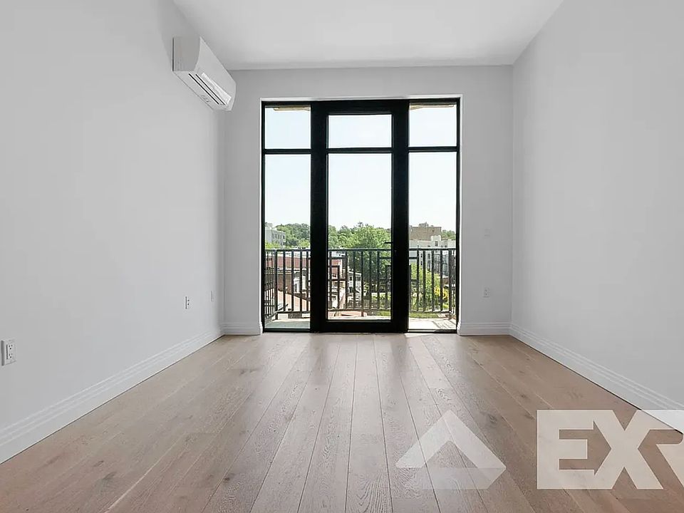 1st image of 875 4th Ave APT 820