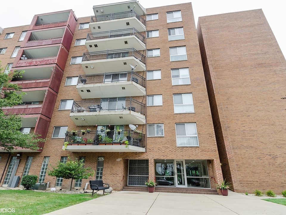 1st image of 300 E 159th St #638