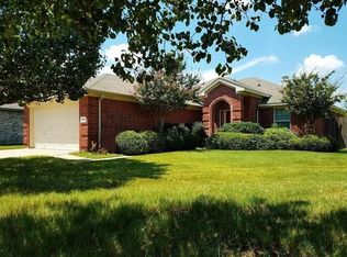 453 Shadow Grass Ave, Fort Worth, TX 76120