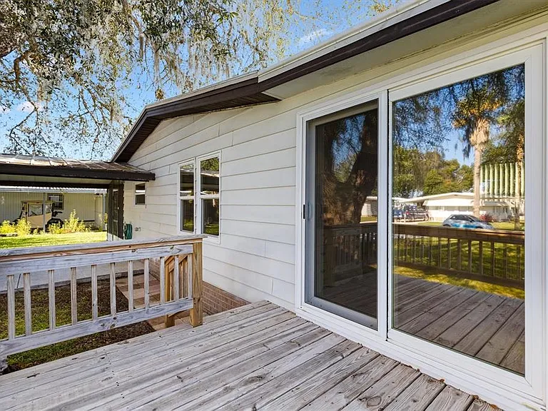 732 Royal Palm Ave — Photo 23
