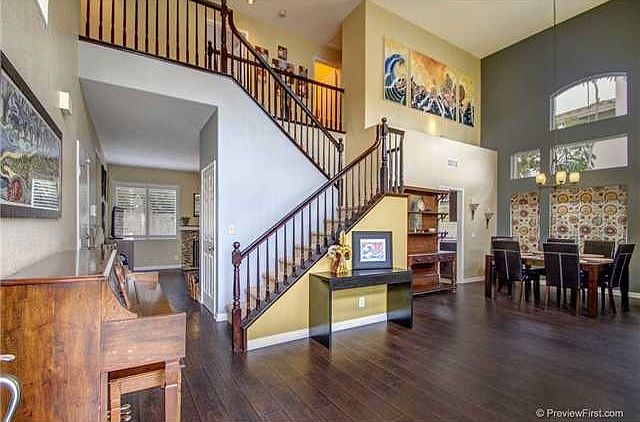 2nd image of 1113 Avenida Frontera