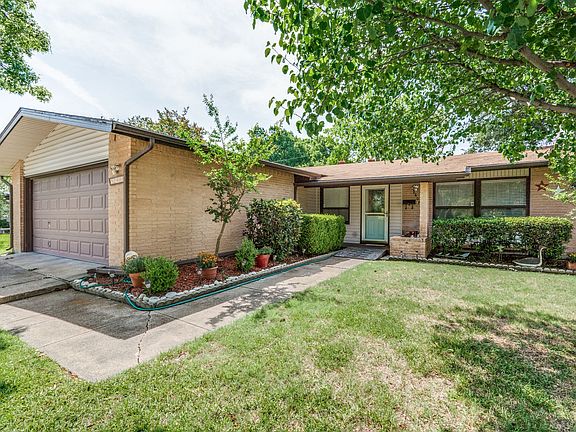 2nd image of 2408 Northshore Dr