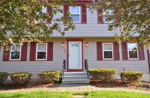 2nd image of 3 Joanna Dr