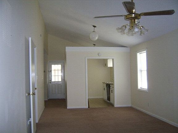 4th image of 2828 Kirkwood Cir