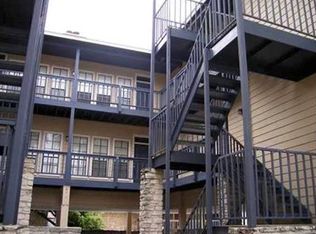 711 W 21st St #206, Austin, TX 78705