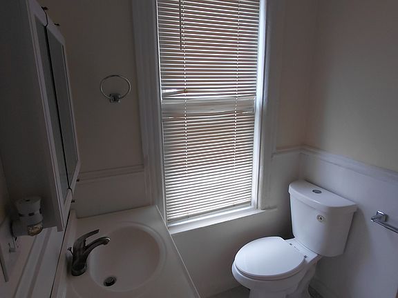 5th image of 21 Main St #21A