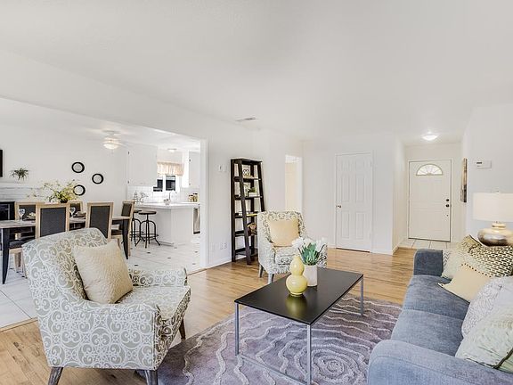 4th image of 4517 Vanderbilt Dr
