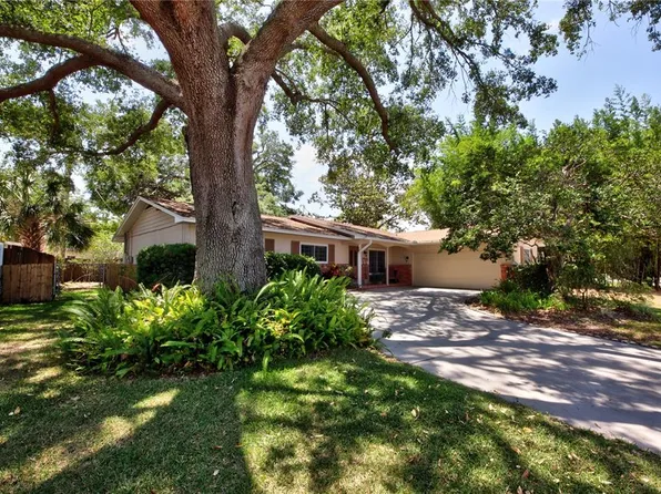 3306 LACEWOOD ROAD, TAMPA, FL 33618