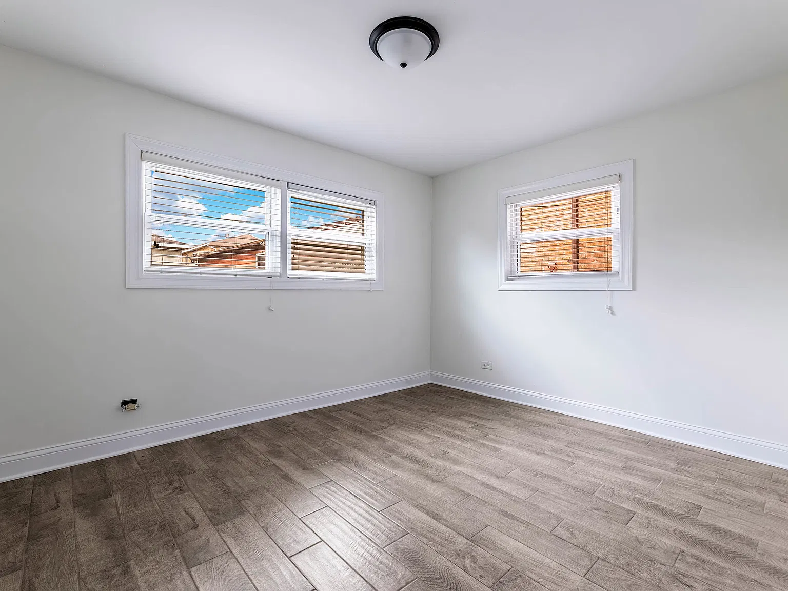 2 bed, $1,600 — Photo 2