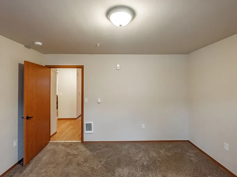 Lafayette Place Apartments — Photo 101