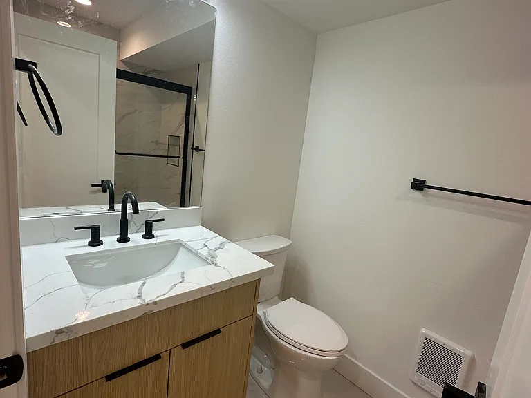 4318 SW Holly St — Photo 31