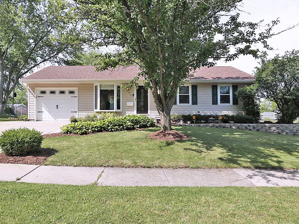 1st image of 206 Egan Dr