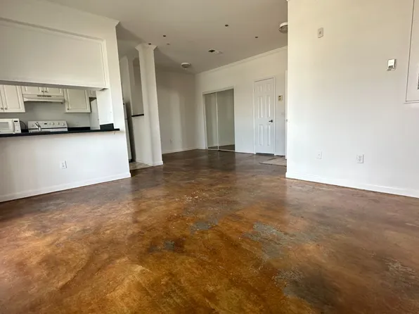 860 N Orange Ave, Orlando, FL