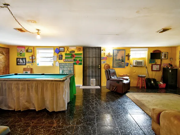 1910 N Seacrest Boulevard, Boynton Beach, FL 33435
