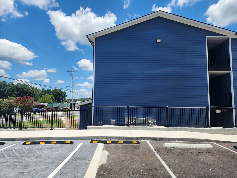 122 South Blvd #19 — Photo 9