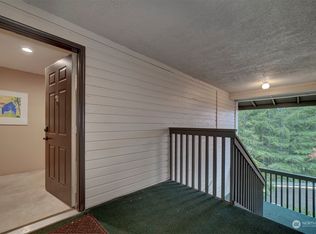 20026 Vikings Crest Loop NE APT 1-304, Poulsbo, WA 98370