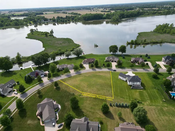 326 Northshore Dr, Coldwater, MI 49036