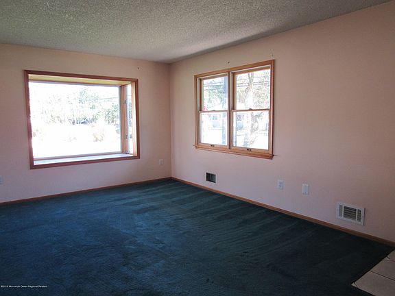 2nd image of 648 Coolidge Ave
