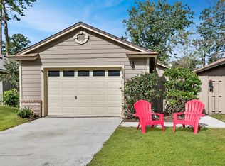 3805 Millpoint Dr, Jacksonville, FL 32257