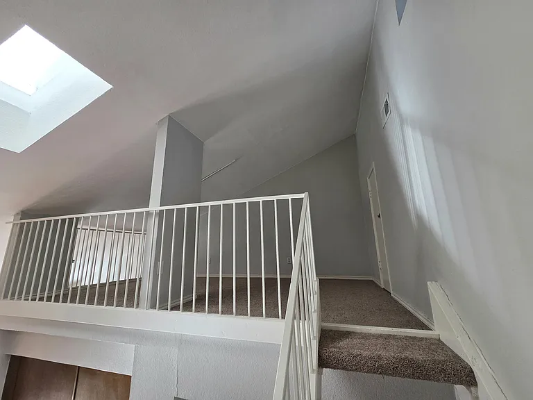 7525 Holly Hill Dr #32 — Photo 6