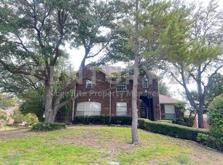 204 Devonshire Ct, McKinney, TX 75071