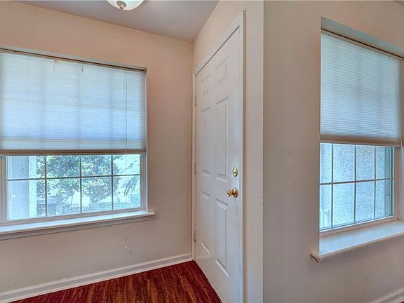 2nd image of 200 Salt Air Dr Unit 123