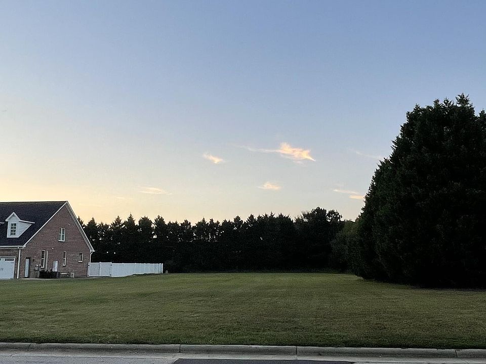 2nd image of 3629 Eagle Farm Dr N #158