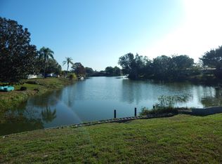 1609 Larchwood Dr, Venice, FL 34293