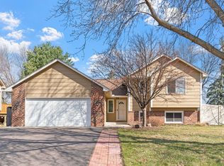 9681 Parkside Trl, Champlin, MN 55316