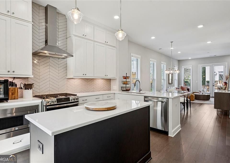 1st image of 4219 Deming Cir